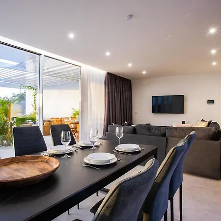 Villa Golf Palms Costa Teguise