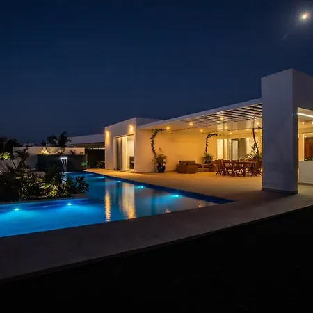 Golf Palms Costa Teguise